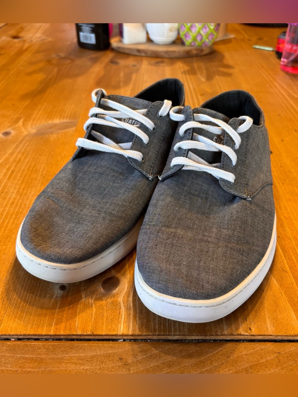 Travis Mathew mens cuater canvas sneakers gray 11